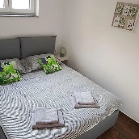 Apartment La Bella